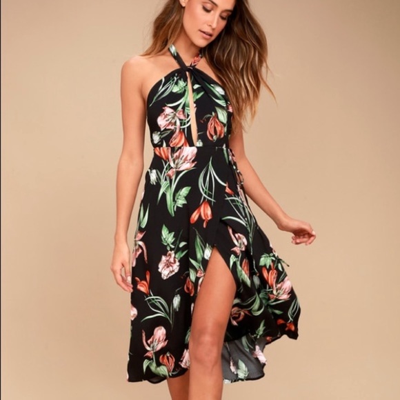 ASTR The Label Luciana Floral Wrap Dress - Picture 2 of 15